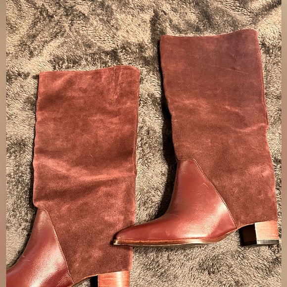 Hidden wedge bootie - Picture 3 of 4